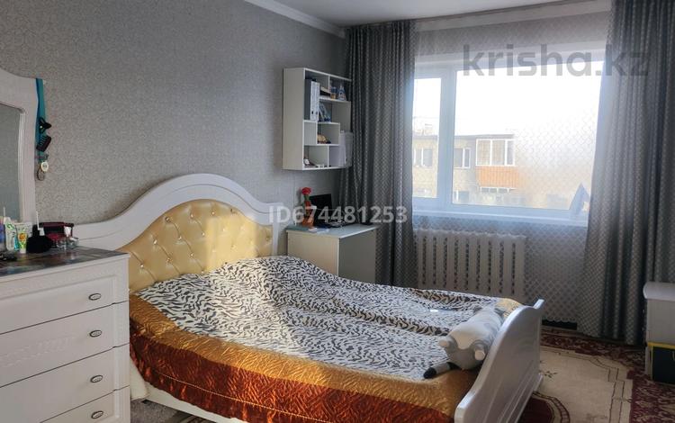 3-комнатная квартира · 64.2 м² · 5/5 этаж, Майкудук, 18-й микрорайон за ~ 16.6 млн ₸ в Караганде, Алихана Бокейханова р-н — фото 16