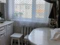 3-комнатная квартира · 64.2 м² · 5/5 этаж, Майкудук, 18-й микрорайон за ~ 16.6 млн ₸ в Караганде, Алихана Бокейханова р-н — фото 4