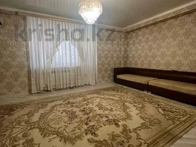 2-комнатная квартира, 72 м², 7/9 этаж помесячно, Астана 22 за 200 000 〒 в Шымкенте, Каратауский р-н