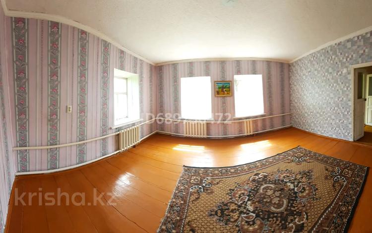 Отдельный дом · 4 комнаты · 62 м² · 5.5 сот., Студенческий 18 за 17 млн ₸ в Усть-Каменогорске, Ульбинский — фото 2