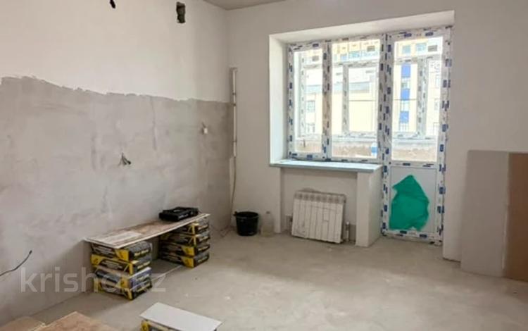 3-бөлмелі пәтер · 110 м² · 3/9 қабат, Алтын орда ш/а., бағасы: 40.8 млн ₸ в Актобе, мкр. Алтын орда — фото 10