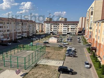 Аренда квартир в Жетысу обл.: 2-комнатная квартира · 57.7 м² · 5/5 этаж, Бирлик 17 за 140 000 〒 2-комнатная квартира · 57.7 м² · 5/5 этаж, Бирлик 17 за 140 000 〒 в Талдыкоргане, мкр Бирлик