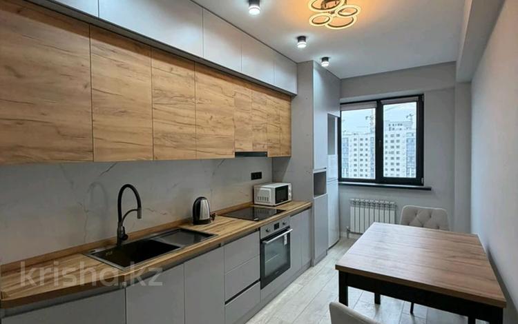 2-комнатная квартира · 77 м² · 10/13 этаж, Толе би за 63 млн 〒 в Алматы, Алмалинский р-н — фото 2