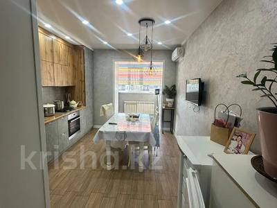 4-комнатная квартира, 120.7 м², 5/5 этаж, мкр. Алтын орда 11 за 46 млн 〒 в Актобе, мкр. Алтын орда