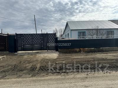 Отдельный дом · 4 комнаты · 120 м² · 10 сот., Целинная 9/2 — Ст станция за 28 млн 〒 в Хромтау