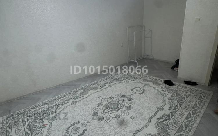 1-комнатная квартира · 39 м², Өркен 73 за 140 000 ₸ в Жанаозен — фото 2