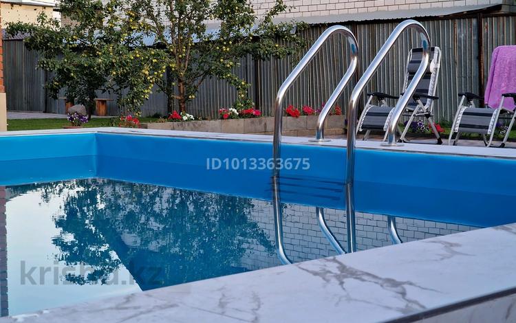 Дом · 4 комнаты · 150 м², Жигарева за 200 000 ₸ в Павлодаре — фото 3