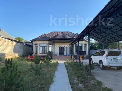 Продажа домов и дачи в Шымкенте: Отдельный дом · 5 комнат · 160 м² · 8 сот., мкр Бозарык , Камар-Сулу 149 — Керуен магазин за 52 млн 〒 Отдельный дом · 5 комнат · 160 м² · 8 сот., мкр Бозарык , Камар-Сулу 149 — Керуен магазин за 52 млн 〒 в Шымкенте, Абайский р-н