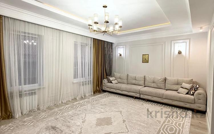 3-бөлмелі пәтер · 120 м², Думан-2 ш/а., Туркистан 7, бағасы: 64 млн ₸ в Алматы, Медеуский р-н — фото 2