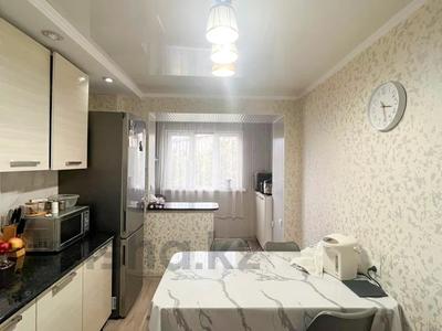 4-комнатная квартира · 81 м² · 3/5 этаж, Самал за 31.5 млн ₸ в Талдыкоргане, мкр Самал