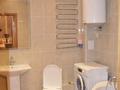 1-комнатная квартира · 33 м² · 2/5 этаж, мкр Новый Город, Бухар-Жырау 75 за 10 000 ₸ в Караганде, Казыбек би р-н — фото 3