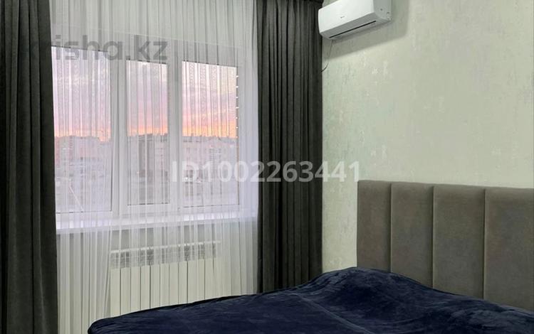 1-комнатная квартира · 72 м² · 4/5 этаж, мкр. Алтын орда, Санкибай батыра 72/1 — Дару за 14 000 ₸ в Актобе — фото 2