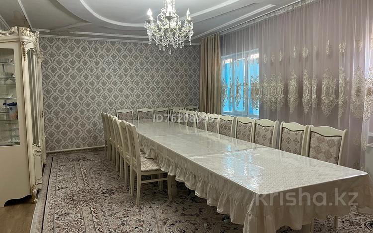 Отдельный дом · 6 комнат · 180 м² · 10 сот., Малый долан 8 — Береке 10А за 38 млн 〒 в Каскелене — фото 2