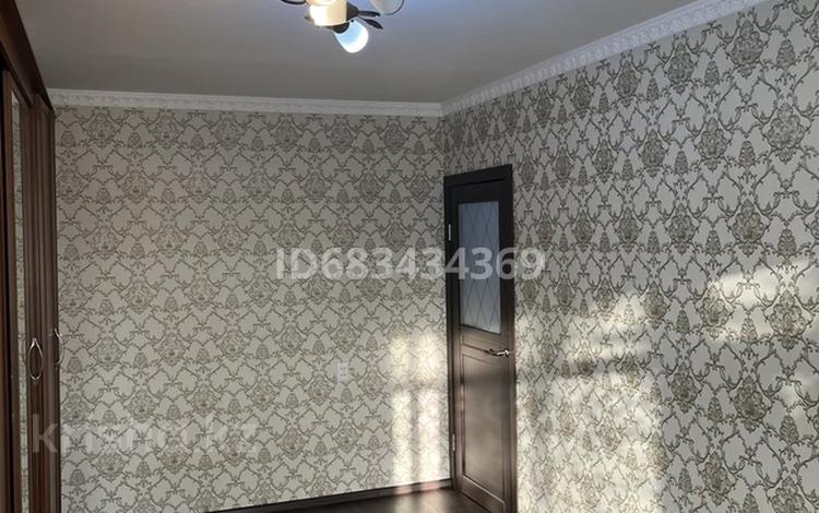 3-бөлмелі пәтер · 63 м² · 2/5 қабат, Пришахтинск, 23й микрорайон 34, бағасы: 19 млн ₸ в Караганде, Алихана Бокейханова р-н — фото 7