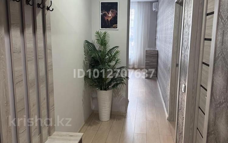 2-бөлмелі пәтер · 55 м² · 14/21 қабат, Абая 160 к2, бағасы: 340 000 ₸ в Алматы, Бостандыкский р-н — фото 2