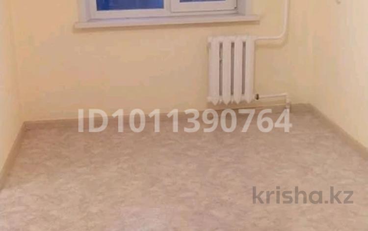 2-комнатная квартира · 46 м² · 4/5 этаж, Майкудук, Майкудук, 12й микрорайон 18 за 11 млн 〒 в Караганде, Алихана Бокейханова р-н — фото 2