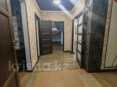 5-комнатная квартира · 191 м² · 5/5 этаж, мкр. Алтын орда, Санкибай Батыра за 290 000 〒 в Актобе
