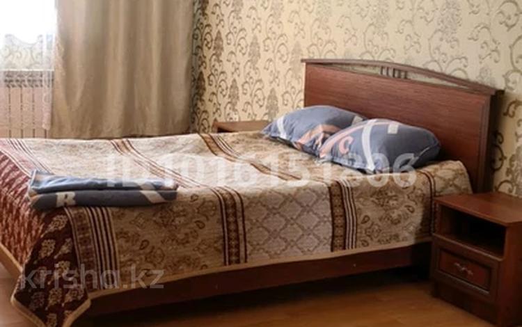 2-комнатная квартира · 71.1 м² · 3/9 этаж, 15 микрорайон 18/1 — Квартира возле кинотеатра Алем за 220 000 ₸ в Семее — фото 2