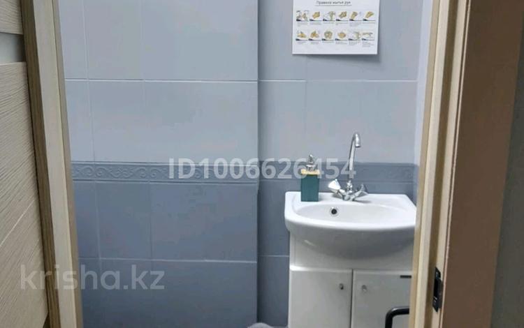 Медорталықтар мен дәріханалар · 58 м², бағасы: 23.5 млн 〒 в Усть-Каменогорске — фото 2