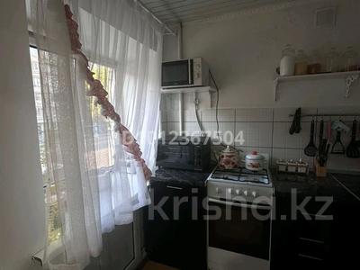 3-бөлмелі пәтер · 54 м² · 2/4 қабат, ул. Алии Молдагуловой 2/1, бағасы: 17 млн ₸ в Уральске