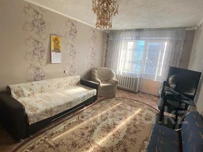 1-комнатная квартира, 48 м², 4/4 этаж помесячно, Назарбаева за 120 000 〒 в Талдыкоргане