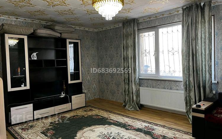 2-комнатная квартира · 85 м² · 1/15 этаж, мкр Тастак-2, Толе би — Озеро Сайран за 300 000 ₸ в Алматы, Алмалинский р-н — фото 2