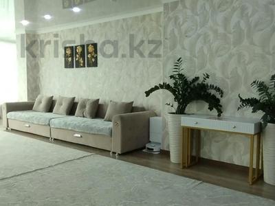 3-бөлмелі пәтер · 129.2 м² · 16/23 қабат, 11 ш/а., бағасы: 42 млн ₸ в Актобе, мкр 11
