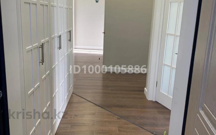 3-комнатная квартира · 98 м² · 10/14 этаж, Туркестан 28/2 за 110 млн 〒 в Астане, Есильский р-н — фото 2