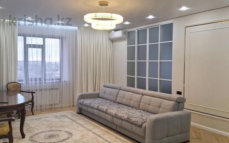 4-бөлмелі пәтер · 132 м² · 5/9 қабат, Посмакова 94 — Цум, Паркинг, кладовка, ремонт, мебель, бағасы: 130 млн ₸ в Семее — фото 7