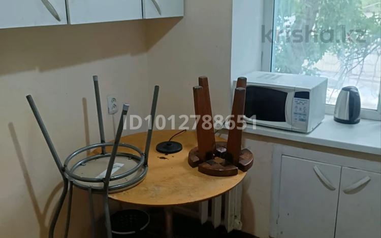 3-бөлмелі пәтер · 66 м² · 2/4 қабат, Пассажирская 8, бағасы: 170 000 ₸ в Караганде, Казыбек би р-н — фото 2