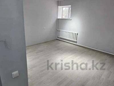 1-комнатная квартира · 32 м², Трусова за 8.9 млн 〒 в Семее