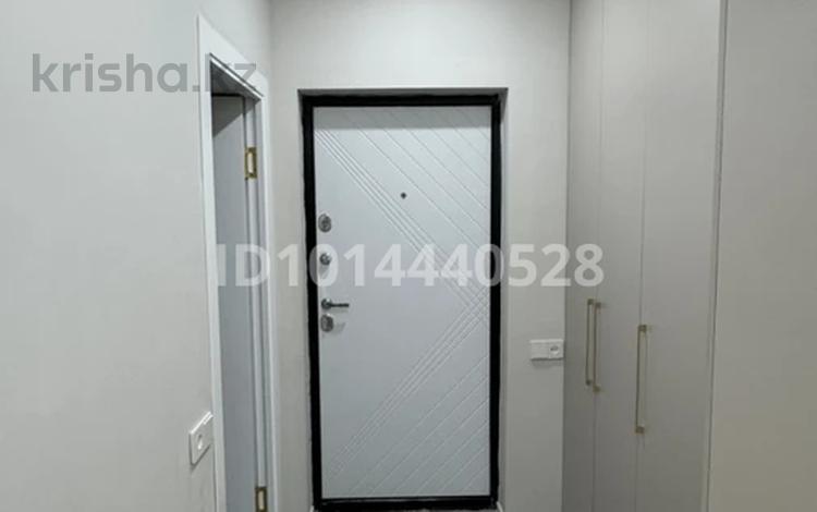 3-комнатная квартира · 64 м² · 8/10 этаж, Алтын Орда 7/1а за 300 000 ₸ в Абай — фото 2