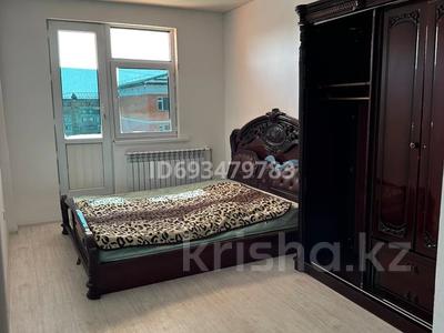 2-бөлмелі пәтер, 60 м², 5/5 қабат ай сайын, 15 мкр 1025, бағасы: 75 000 〒 в Таразе