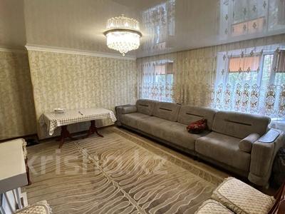 2-бөлмелі пәтер · 58 м² · 1/5 қабат, Камзина 114а, бағасы: 18 млн ₸ в Павлодаре