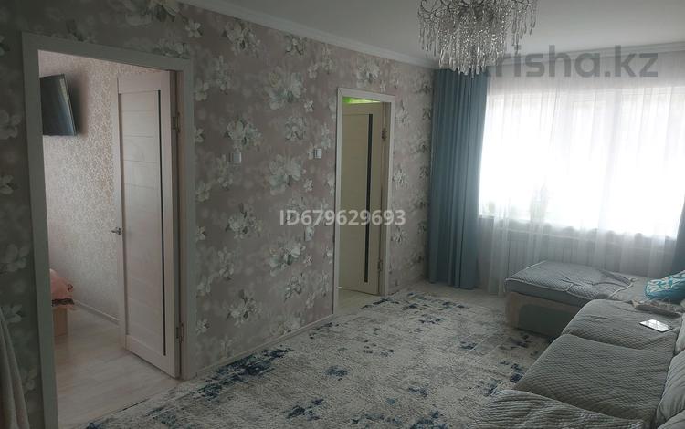 4-бөлмелі пәтер · 65 м² · 1/5 қабат, Анаркулова 3, бағасы: 20 млн ₸ в Жезказгане — фото 2
