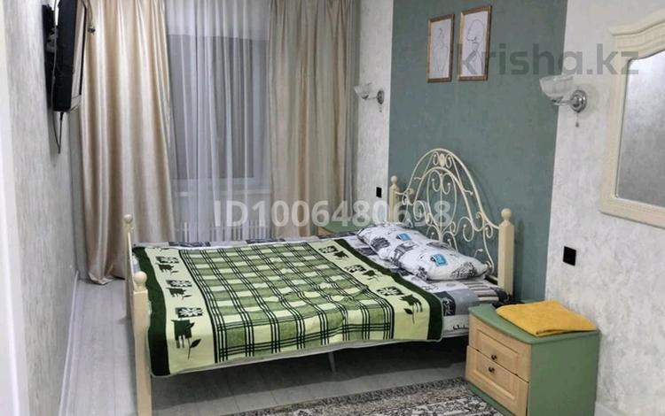 2-комнатная квартира · 45 м², 12-й мкр 20 за 10 000 ₸ в Актау — фото 2