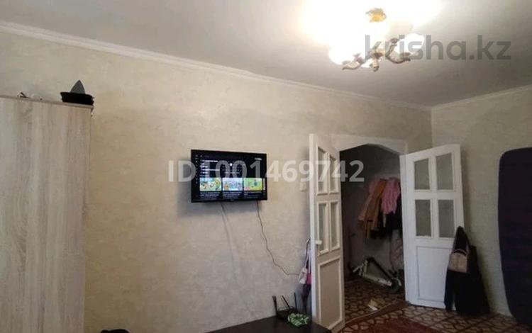 1-комнатная квартира · 39 м² · 3/5 этаж, Синицына 5 за 13.8 млн 〒 в Семее — фото 2