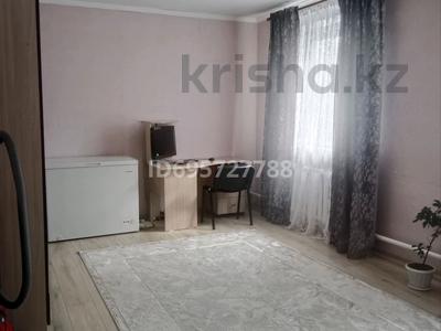 Отдельный дом · 3 комнаты · 70 м² · 8 сот., Радио завод проезд ж 1 — Возле мечети за 35 млн 〒 в Павлодаре