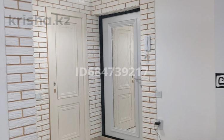 1-комнатная квартира · 30 м² · 2/5 этаж, мкр Ожет за 180 000 ₸ в Алматы, Алатауский р-н — фото 2