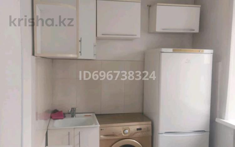 2-бөлмелі пәтер · 36 м² · 2/2 қабат, Герцена 3а, бағасы: 150 000 ₸ в Семее — фото 2