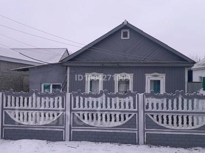 Отдельный дом · 4 комнаты · 105 м² · 4.5 сот., Мөнке би 165 за 13 млн 〒 в Актобе, мкр Москва