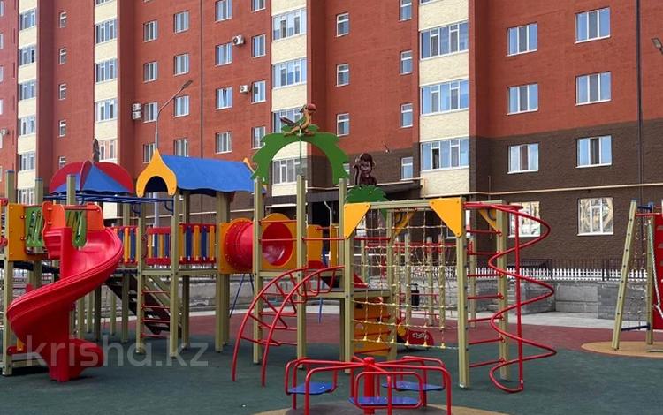 4-бөлмелі пәтер · 135.5 м² · 7/9 қабат, мкр. Алтын орда 54а, бағасы: ~ 39.3 млн ₸ в Актобе — фото 2