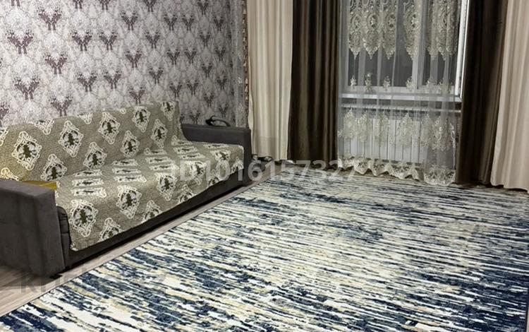1-комнатная квартира · 45 м² · 4 этаж, мкр Алатау 35 за 100 000 ₸ в Таразе — фото 2
