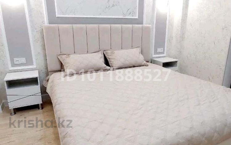 2-комнатная квартира · 67 м² · 1/3 этаж, ул. Б. Батырбекова 21 за 20 000 ₸ в Туркестане — фото 2