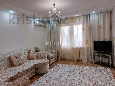 2-бөлмелі пәтер · 80 м² · 3/9 қабат, Жарбосынова 62, бағасы: 250 000 ₸ в Атырау