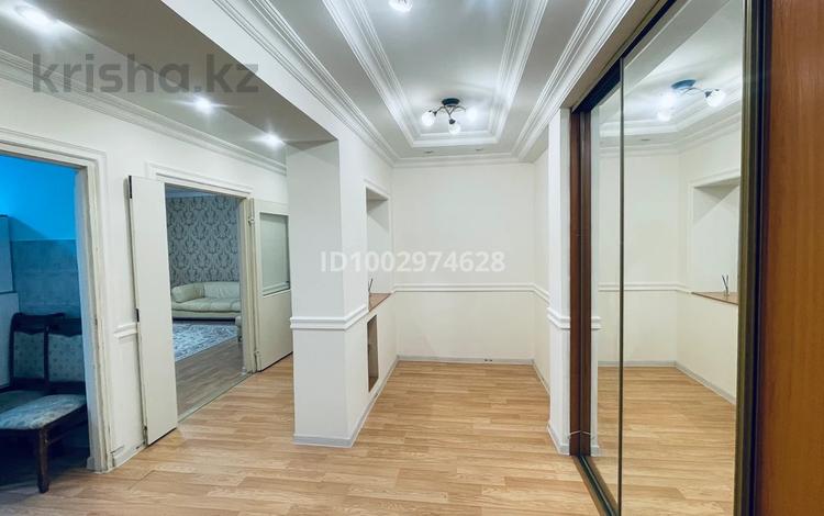 2-комнатная квартира · 80 м² · 1/5 этаж, Габидена Мустафина 3 за 250 000 ₸ в Астане, Алматы р-н — фото 2