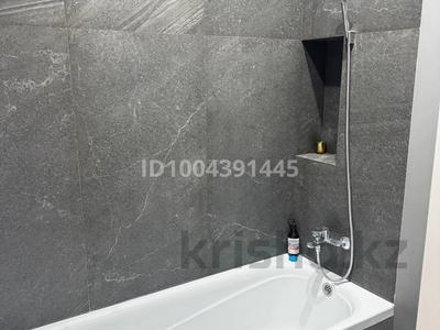 3-комнатная квартира · 70 м² · 9/9 этаж, мкр Нурсая, Абылхаир хана 69 за 52 млн ₸ в Атырау