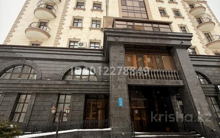 3-бөлмелі пәтер · 130 м² · 9/9 қабат, Умай Ана 14/2, бағасы: 800 000 ₸ в Астане, Нура р-н — фото 2