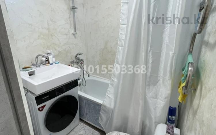 1-комнатная квартира · 35 м² · 3/5 этаж, Алашахана 24 — ТД Плаза, Музей, Рынок Шаруа за 199 990 ₸ в Жезказгане — фото 11