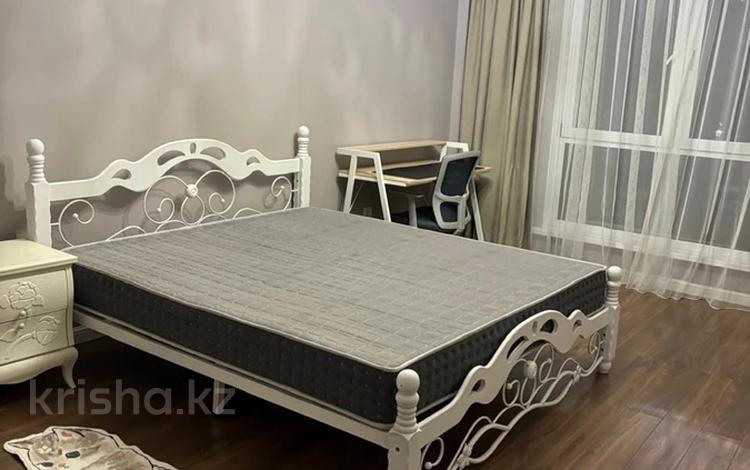 3-комнатная квартира · 108 м² · 2/4 этаж, мкр Мирас 157 за 550 000 ₸ в Алматы, Бостандыкский р-н — фото 2
